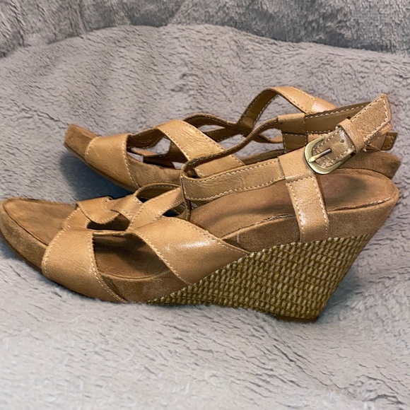 Wedges - Picture 2 of 5